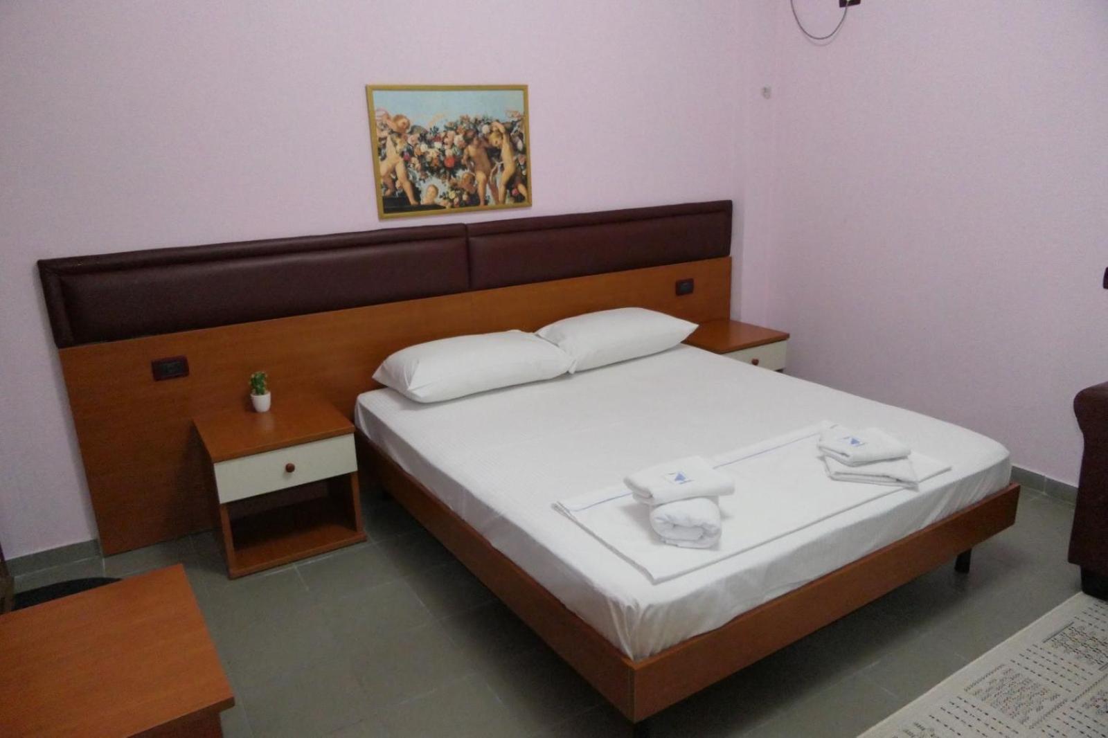Hotel Edland Vlore Exterior photo